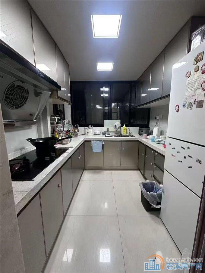 城市桃源自住精装修一口价118万独家直接