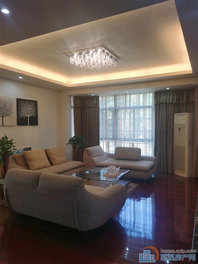 急售嘉和名苑167平178万附赠车位