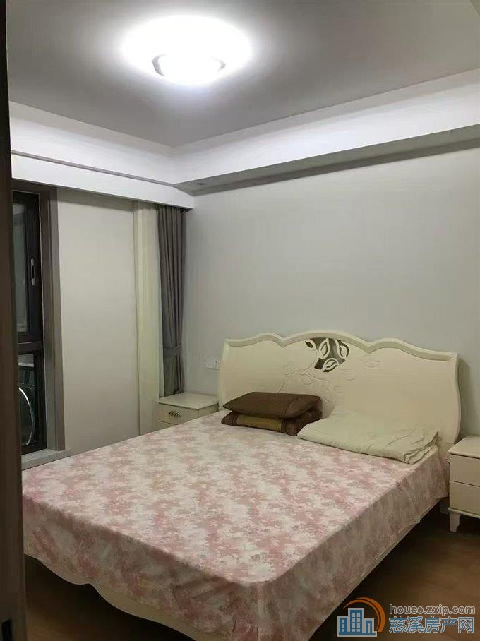 阅江府132平208万