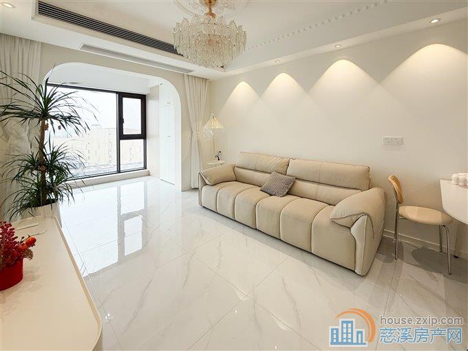 急卖  红星天铂佳苑 精装三房 带车位