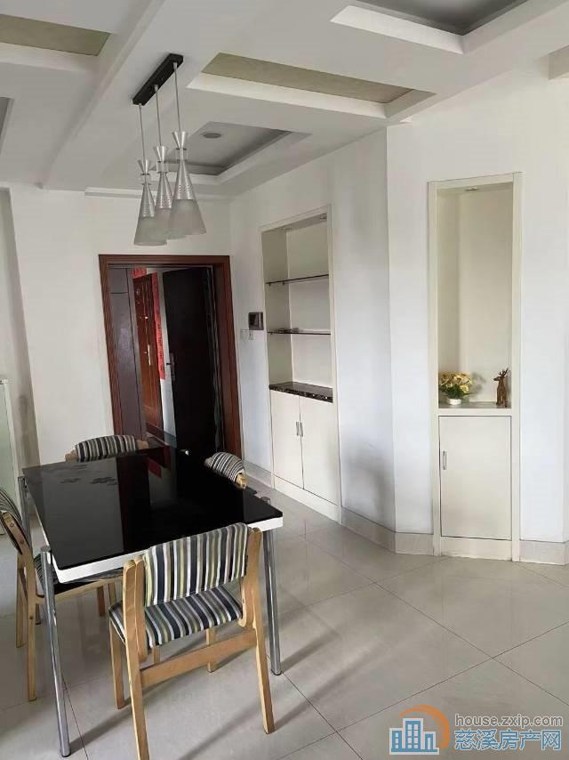 和润公寓134平精装楼层佳133.8万