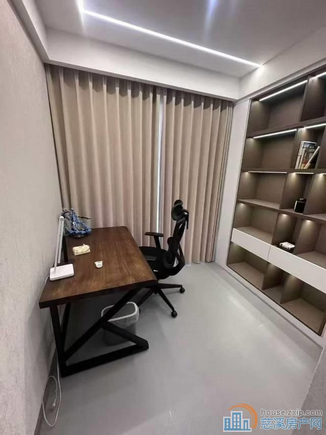 新城河泊蔚里130平豪装楼层佳260万