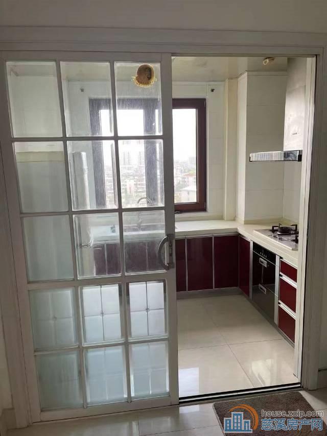 和润公寓134平精装楼层佳133.8万