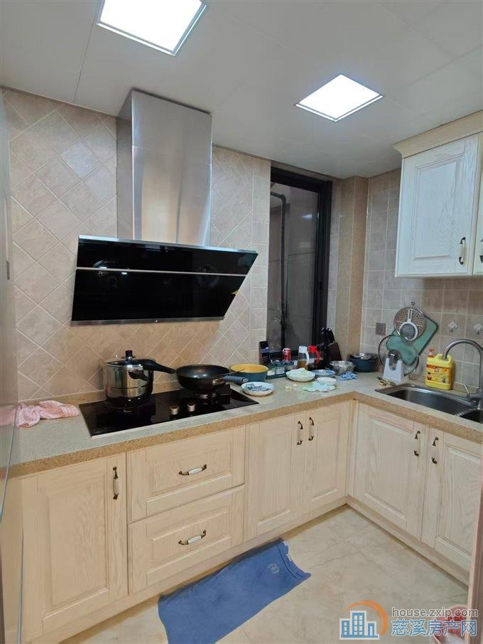 绿城诚园精装房东保养好