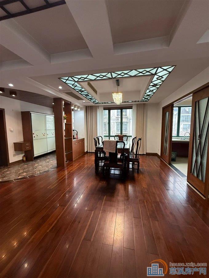 金旦花园 精装复式 三开间朝南 户型好 