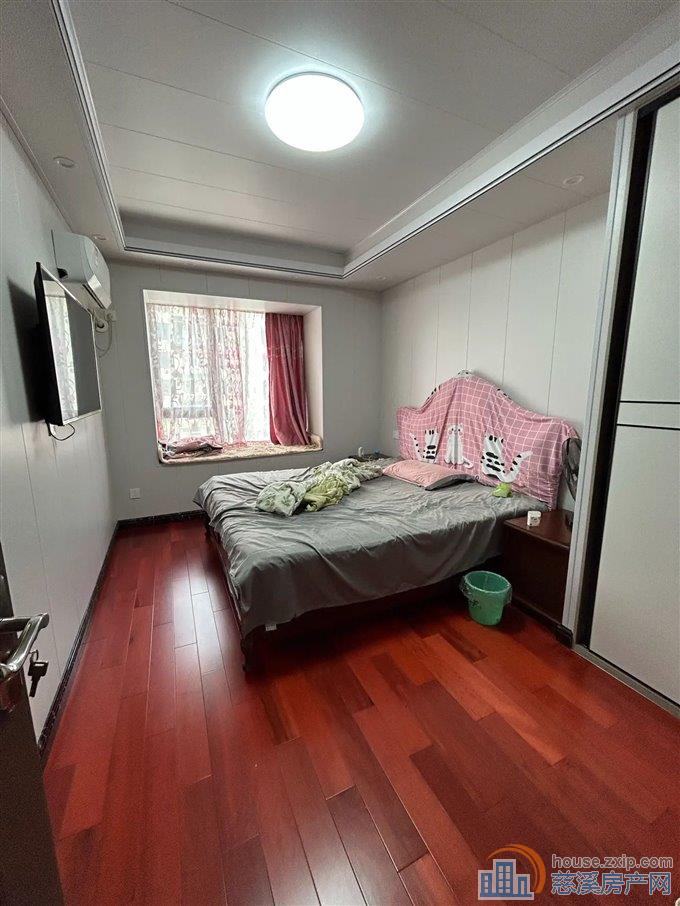 捡漏 锦文佳苑 黄金楼层，送车位送杂物间