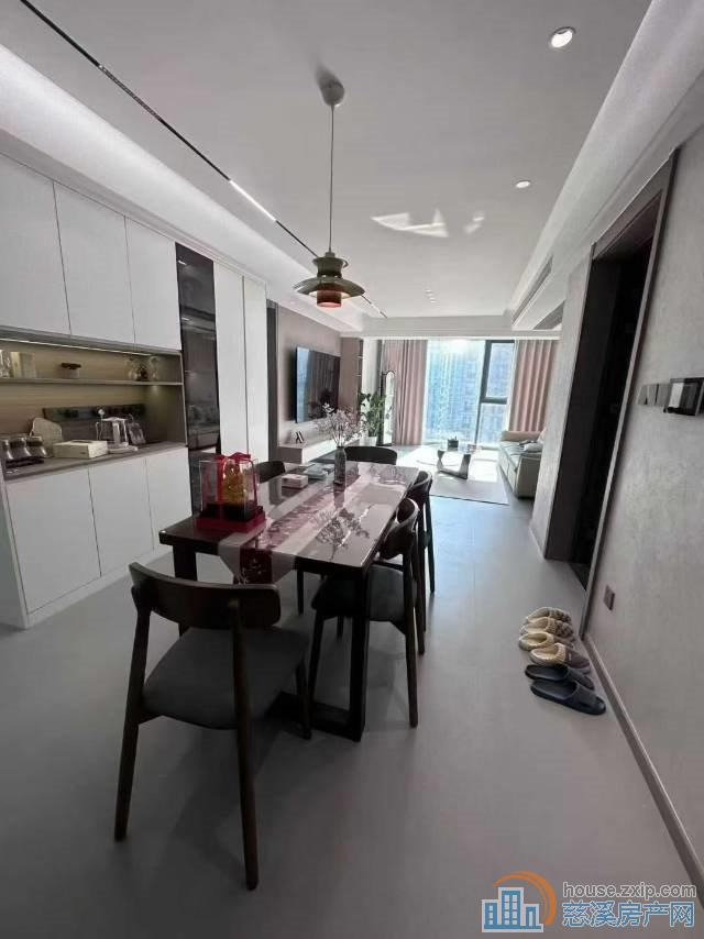 新城河泊蔚里130平豪装楼层佳260万