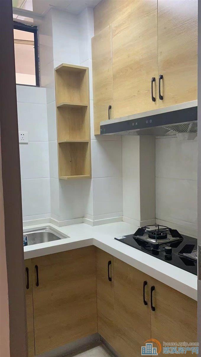 新潮塘北苑1800元直接