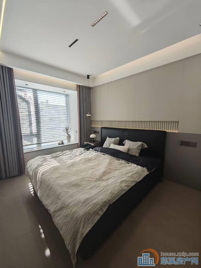 蔚蓝云图85平豪装楼层佳119.8万