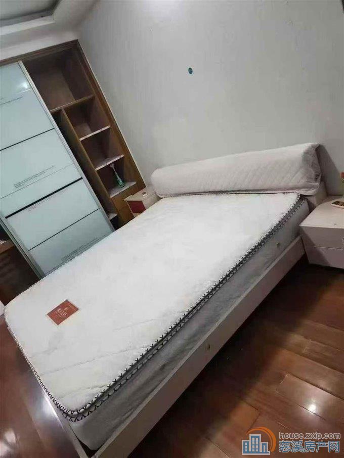 人和家园75平方南北通带车位89.8万