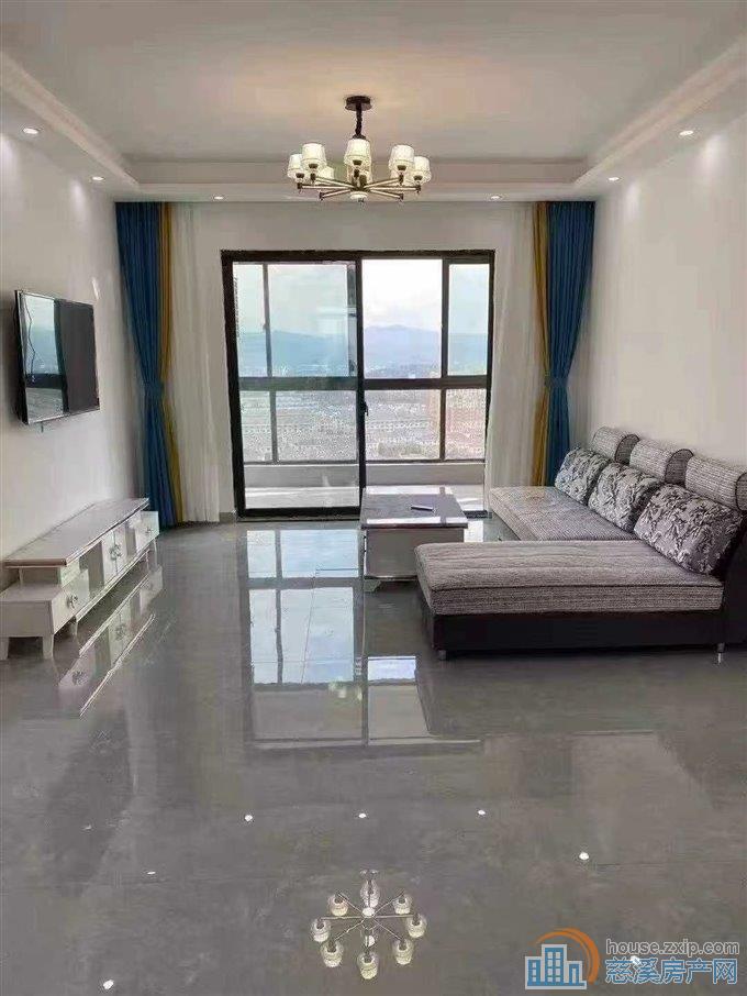 阳光城二期四室二卫