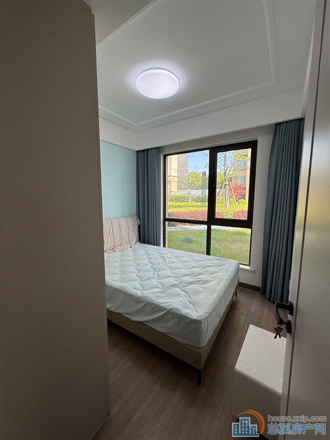 誉林府双XQ洋房112平低价出