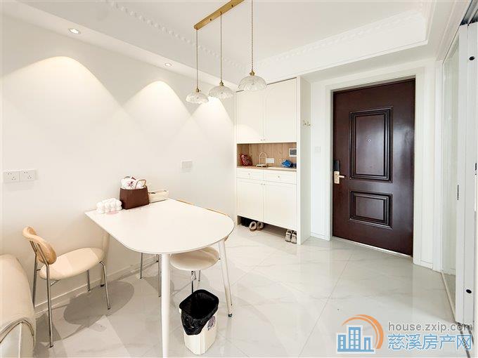 急卖  红星天铂佳苑 精装三房 带车位