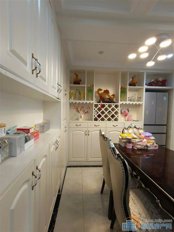 元亨雅园 103平 133.8万 精装修