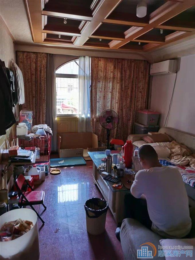孙塘新村3楼83平装修干净78万可读实验