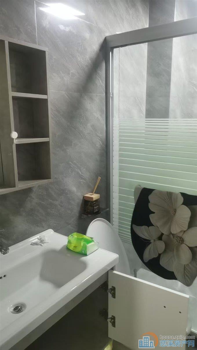 中海湖心半岛湖景房四室精装直接房源钥匙在