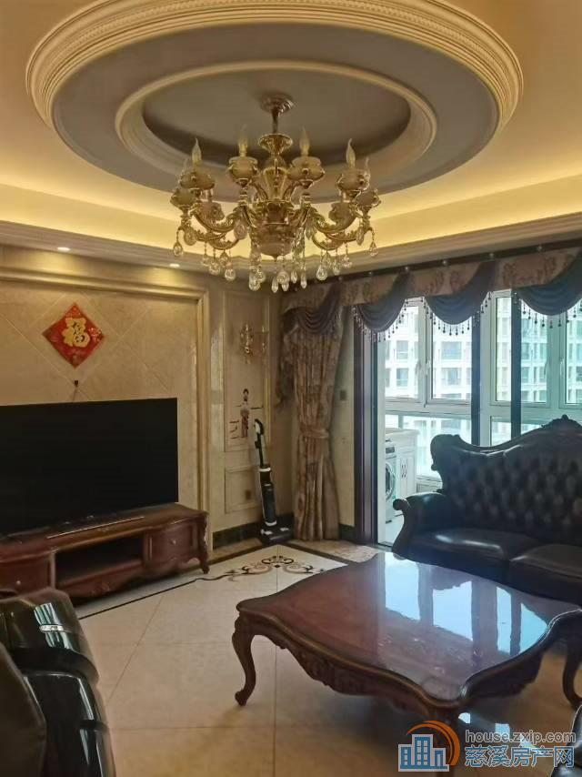 嘉景园183平中间层豪装199万满2年