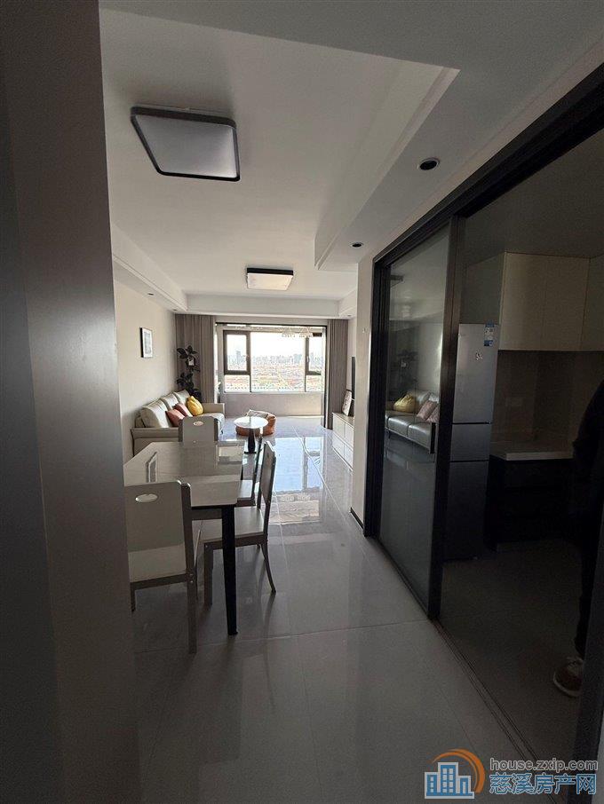 誉林府高层精装修低价出售