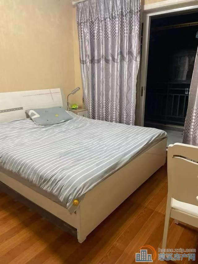 人和家园稀缺户型107平三室精装105万