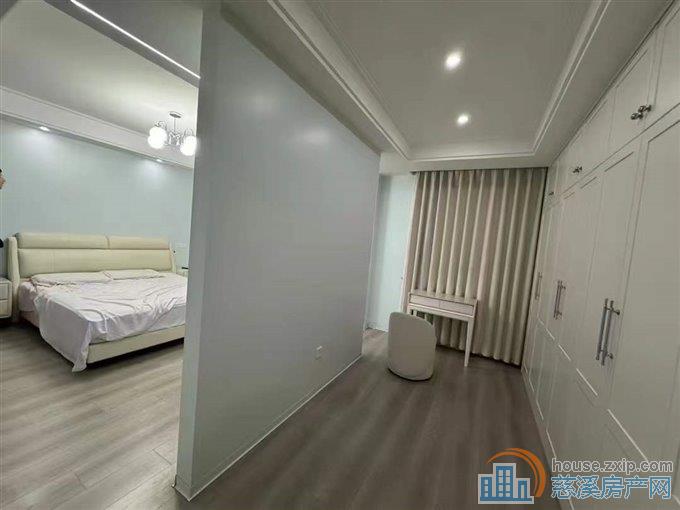 天赐家园叠墅自住婚房豪装 大厅调高客厅
