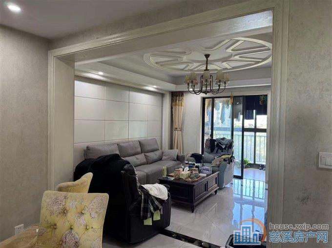 白金湾自住精装修123.8万独家直接钥