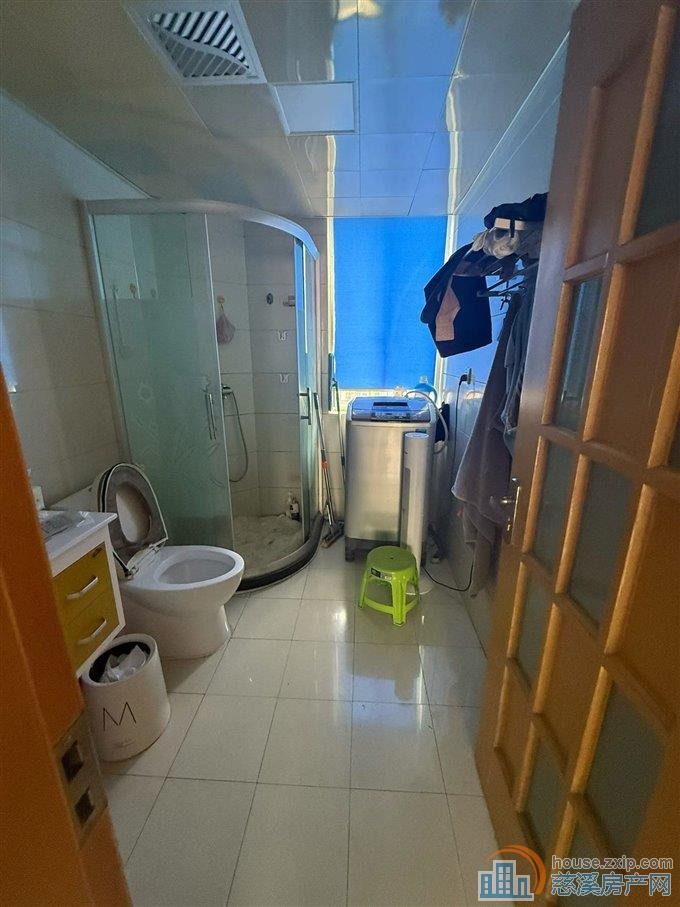 捡漏:景和家园 一室二厅一卫送储藏间