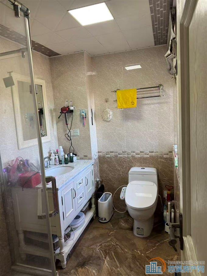 白金湾自住精装修123.8万独家直接钥