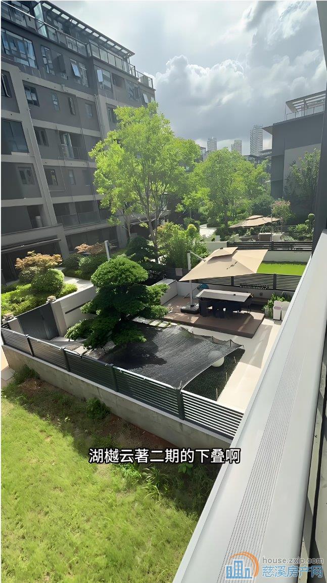 卓越湖樾云著大叠墅东边套带车位直接钥匙在