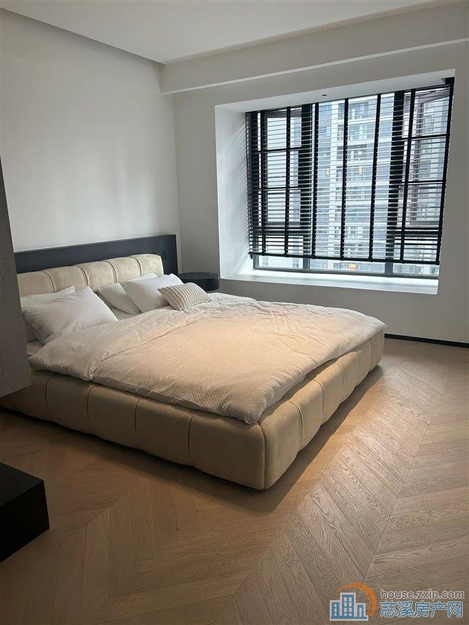 卓越湖樾云著  精装拎包入住