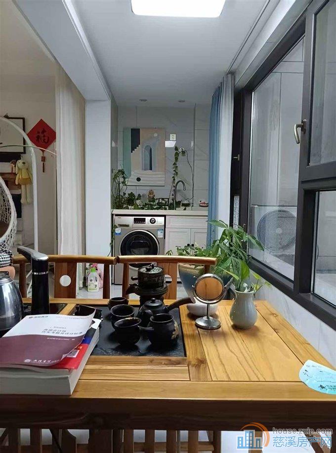 檀悦府124平精装3室XQ未占用225万