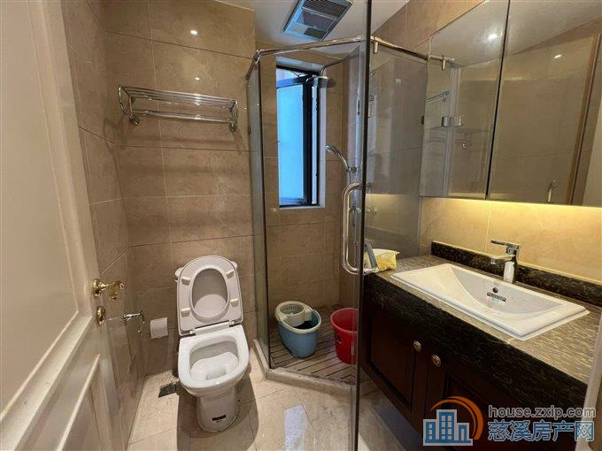金地鸿悦精装修拎包入住直接房源钥匙在