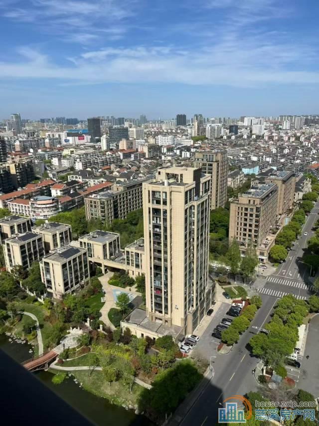 江滨之城江畔壹号苑140平楼层佳170万
