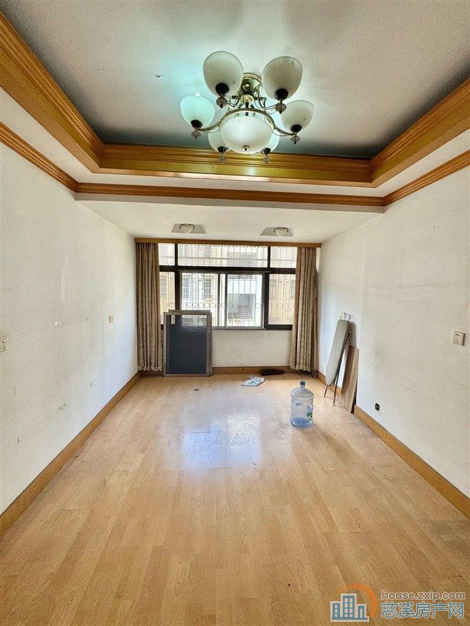 三北市场小区62平105万三小上林书包