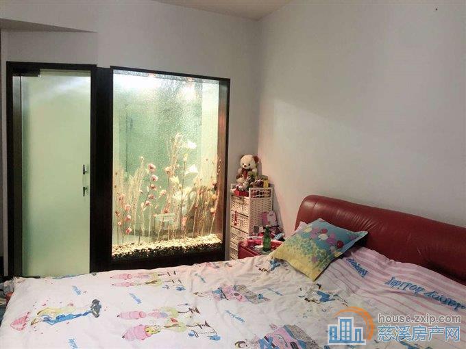 东方明珠城 精装修 带车位储物间