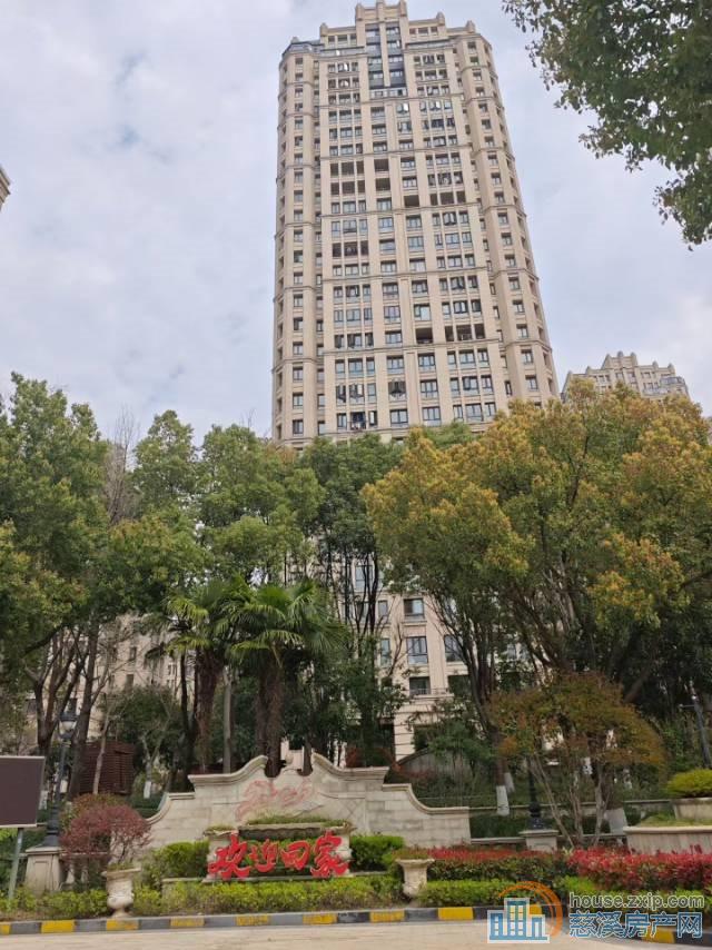 华润凯旋门177平东边套豪装358万
