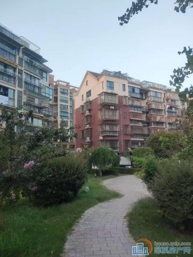 三北市场75平直地2楼大架空层